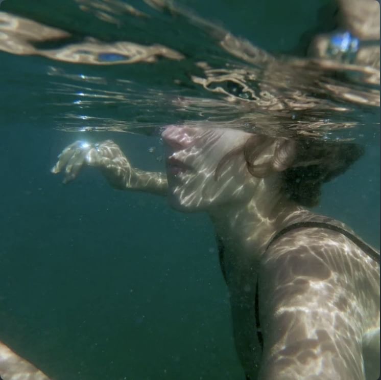 Album Review of Perennial by Kathi Deakin