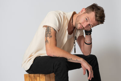 In-Person Meet and Greet w/ mini concert